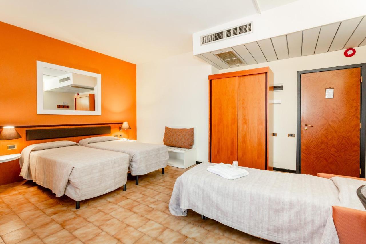 Rhi Porta Bologna Hotel Pieve di Cento Exterior photo